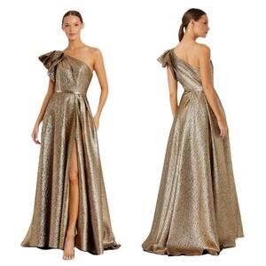 Mac Duggal 2 NWT
